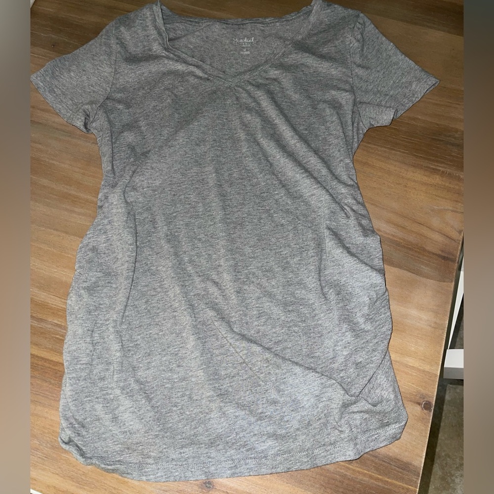 Maternity tshirt